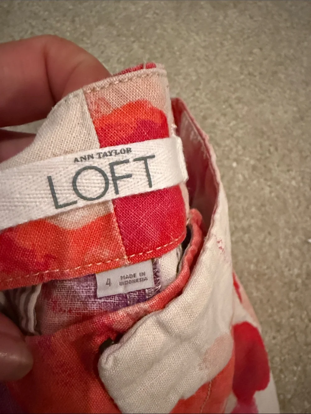 Ann Taylor LOFT Coral, coral & Purple Floral Cotton-linen Women's Shorts